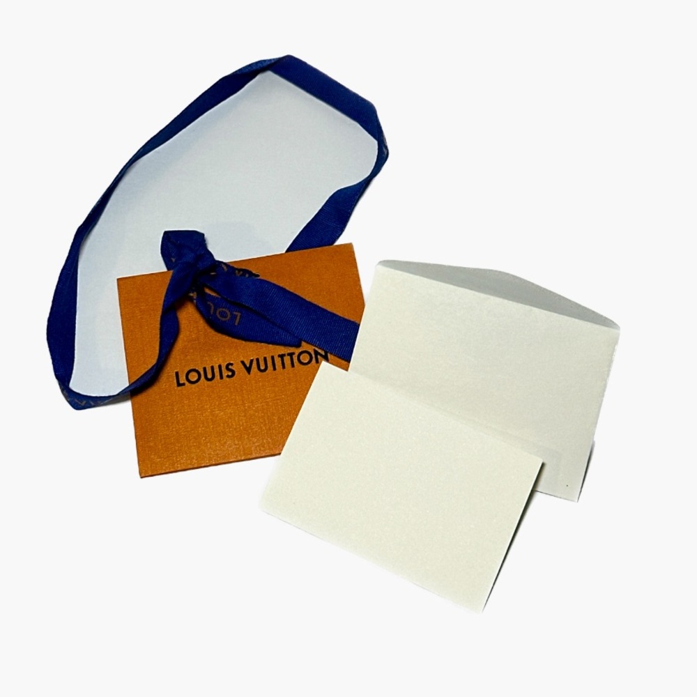 Louis Vuitton Card Tag & Ribbon - Picture 2 of 3